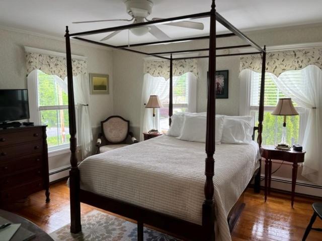 Bourne Bed And Breakfast Ogunquit Extérieur photo