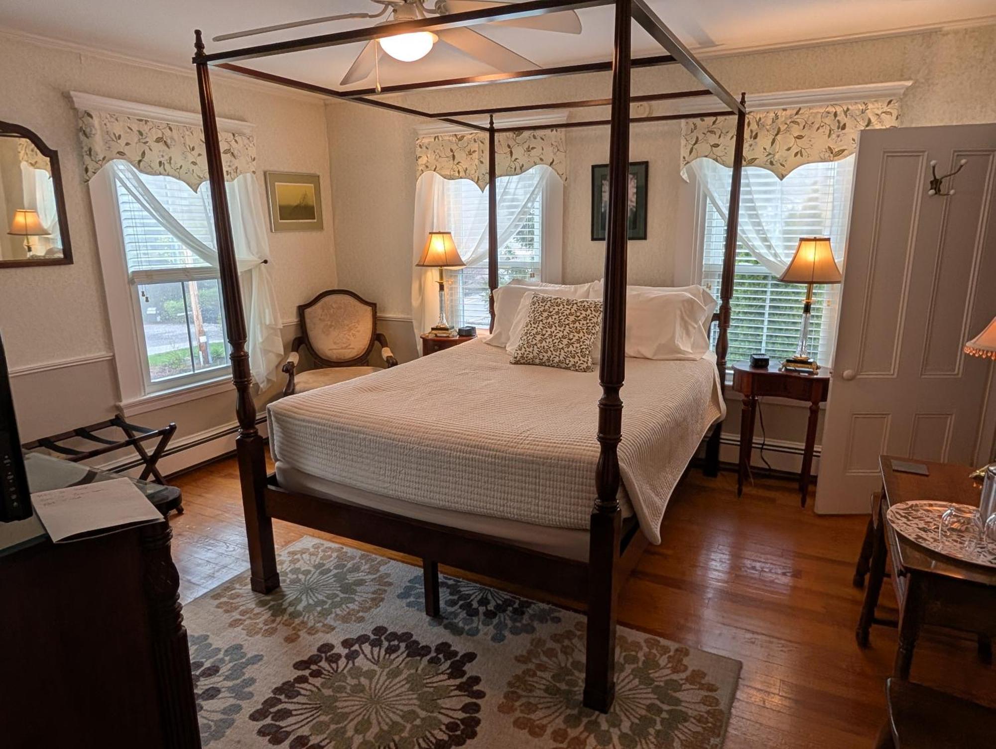 Bourne Bed And Breakfast Ogunquit Extérieur photo